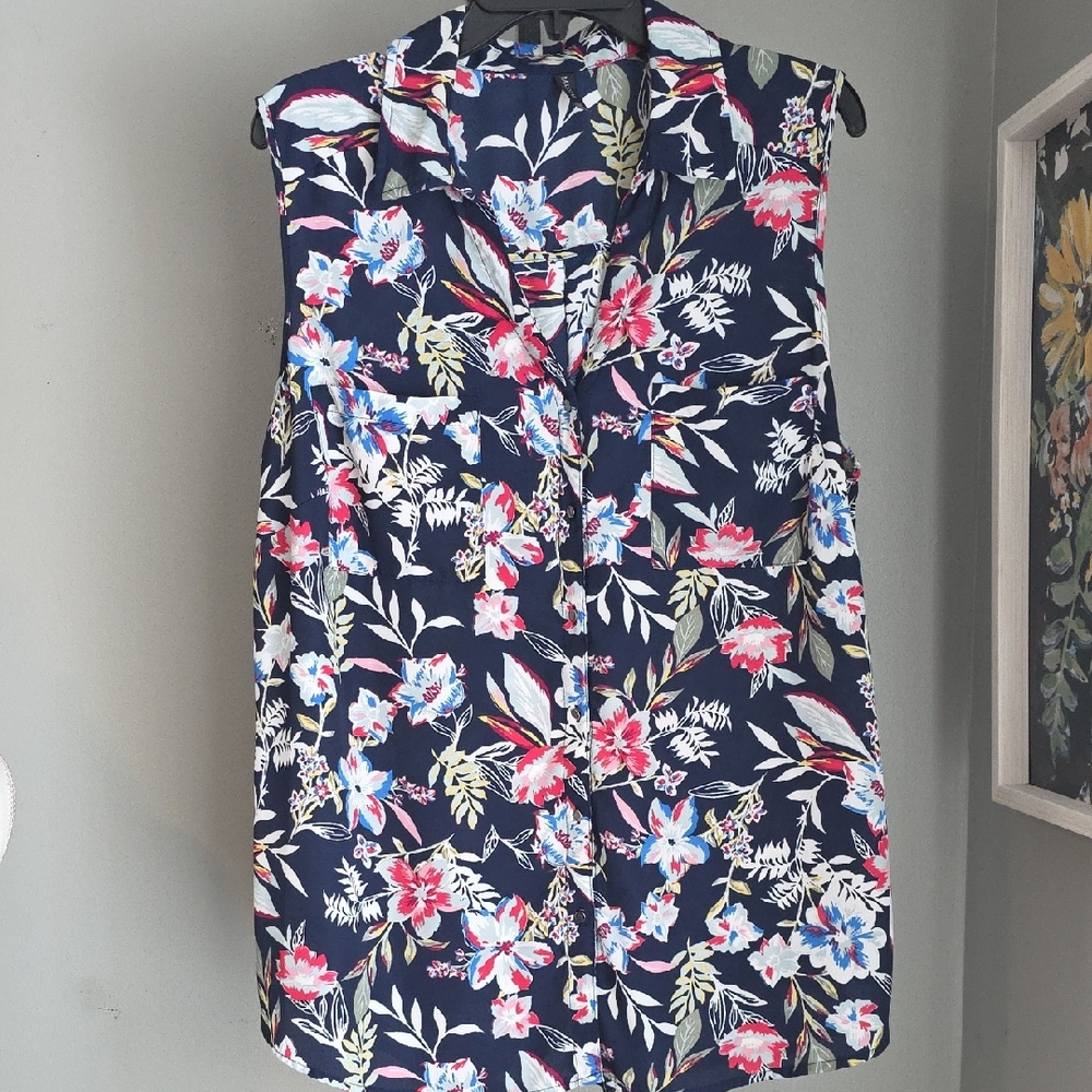 Massini Floral Sleeveless Button Down Summer Blouse Size 1X